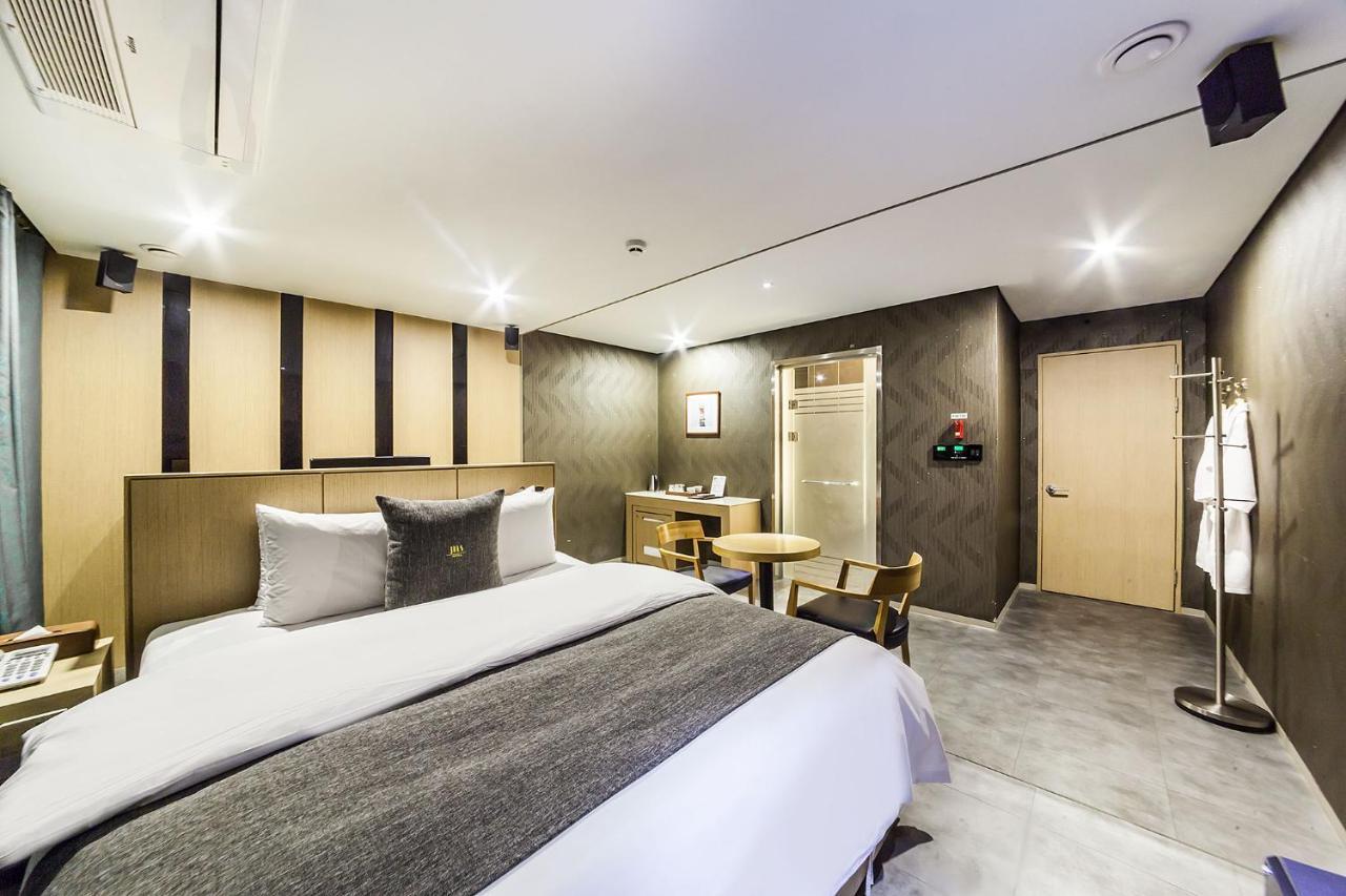 Jbis Hotel Uijeongbu Экстерьер фото