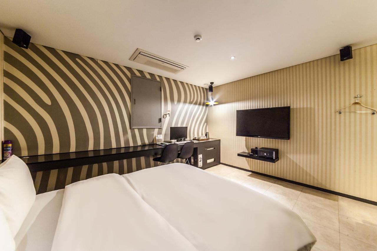 Jbis Hotel Uijeongbu Экстерьер фото