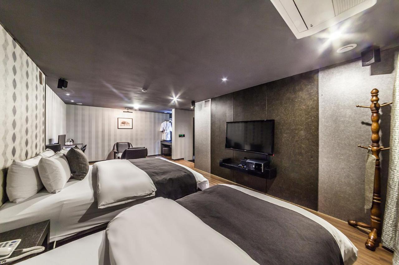 Jbis Hotel Uijeongbu Экстерьер фото