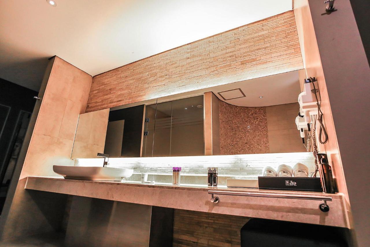 Jbis Hotel Uijeongbu Экстерьер фото