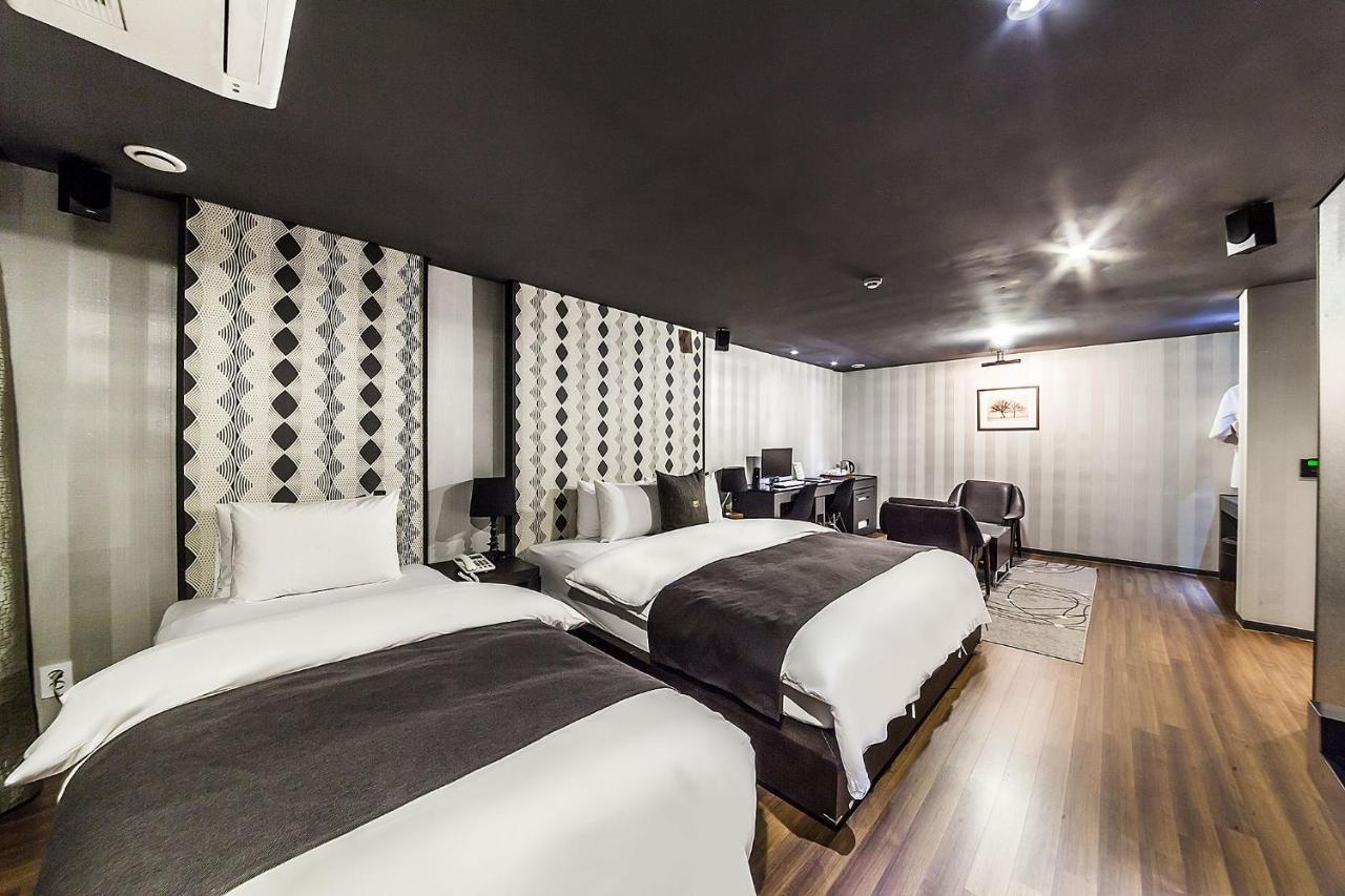 Jbis Hotel Uijeongbu Экстерьер фото