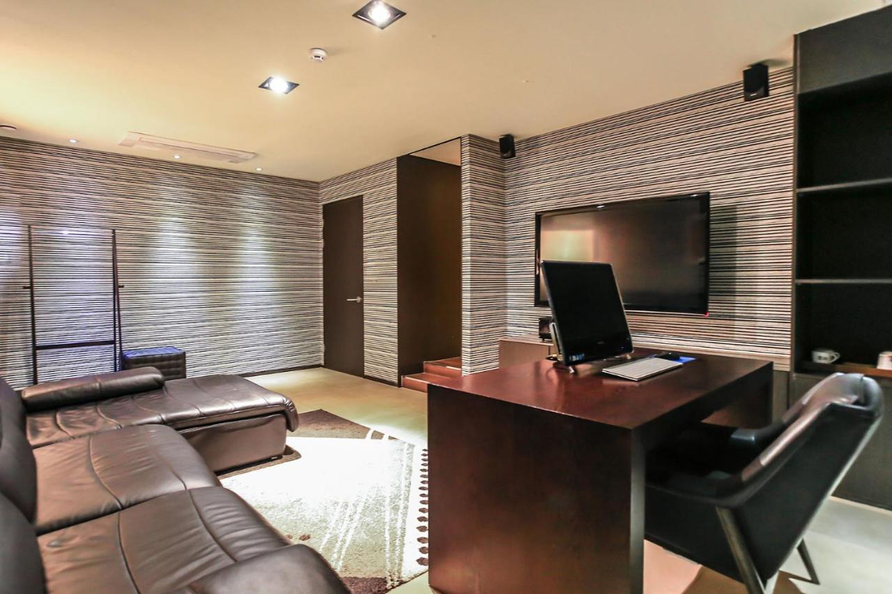 Jbis Hotel Uijeongbu Экстерьер фото