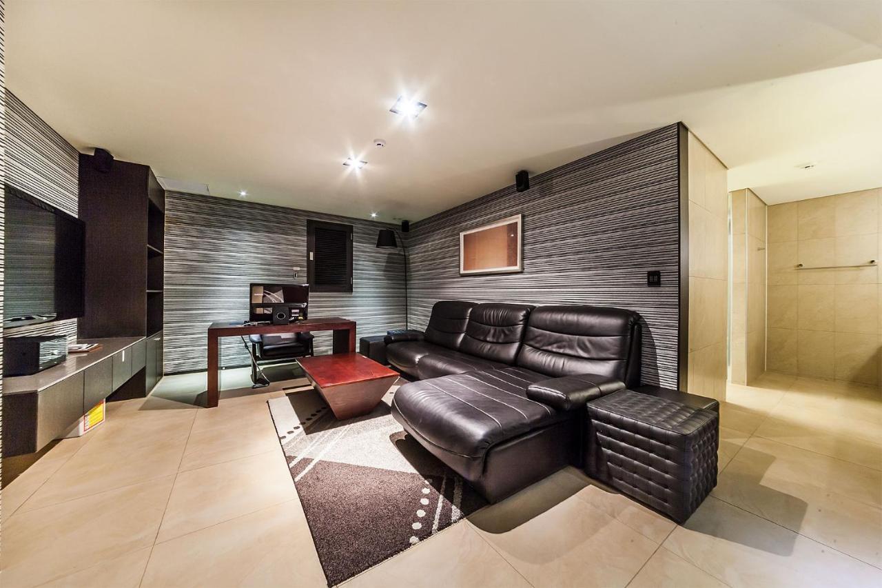 Jbis Hotel Uijeongbu Экстерьер фото